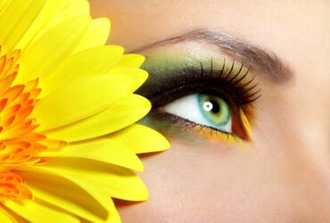 Buntes Augen Make-up.