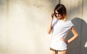© loftflow - Fotolia.com Weiße T-Shirts sind doch langweilig