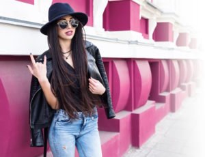 © ClaudiK - Fotolia.com Lederjacke Jeansjacke Style