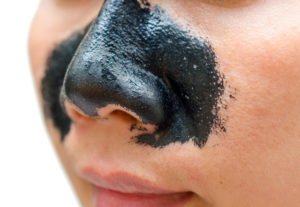 © weerayut - Fotolia.com Mitesser-Strips selber machen