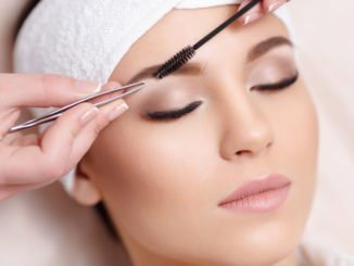 Augenbrauen Mit Eyebrow Extensions Verdichten Lassen Behandlung Und Kosten Beauty Tipps Net