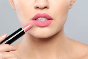 Lippenstift nach Brustwarzenfarbe kaufen