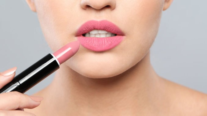 Lippenstift nach Brustwarzenfarbe kaufen