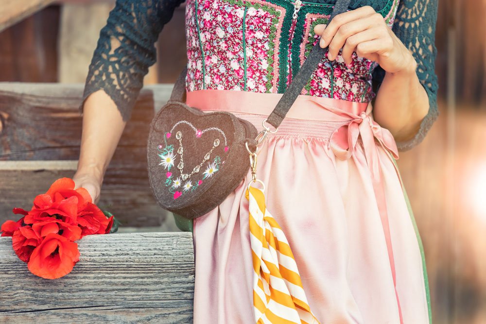 Tasche zum Dirndl