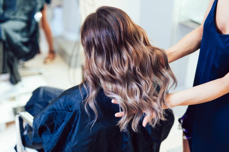 Friseur Hat Haare Zu Dunkel Gefärbt Haare zu dunkel gefärbt? - Mit diesen Tipps kannst Du sie wieder aufhellen