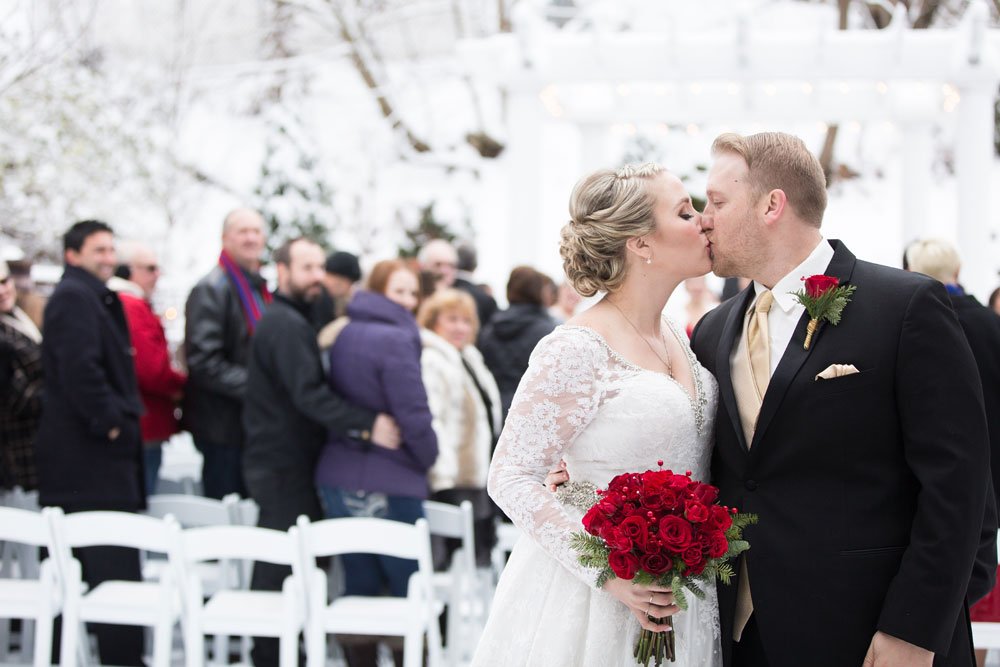 Winterhochzeit: Dresscode für Gäste