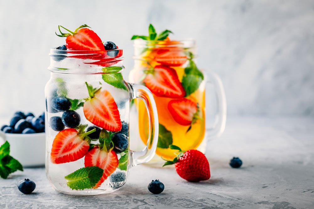 Detox-Wasser eignet sich perfekt zum Abnehmen Detox-Wasser