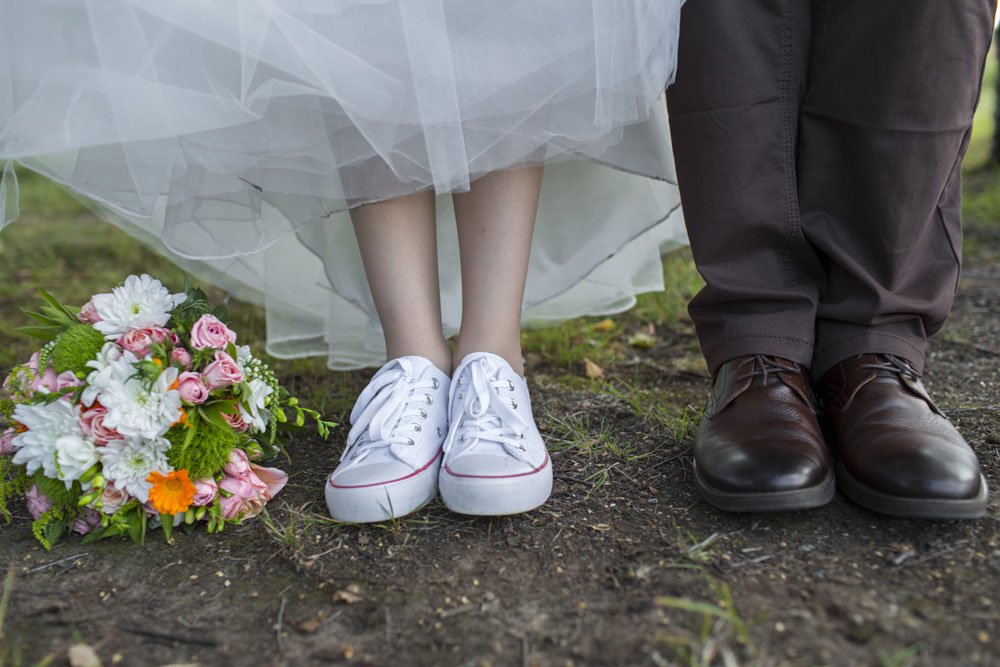 Sneaker zum Brautkleid